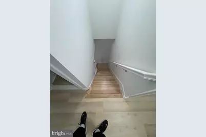 2425 N Sydenham Street, Philadelphia, PA 19132 - Photo 8