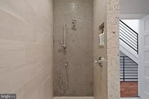 967 N Randolph St, Philadelphia, PA 19123 - Photo 38