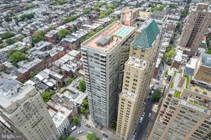 224 W Rittenhouse Square, Philadelphia, PA 19103 - Photo 2