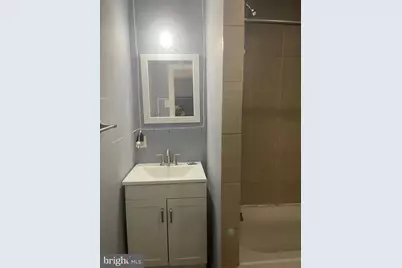 W Laveer Street, Philadelphia, PA 19120 - Photo 6