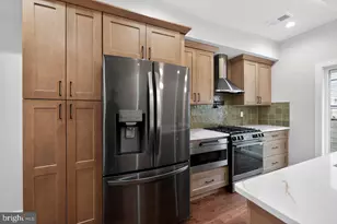 616 Emily St, Philadelphia, PA 19148 - Photo 12