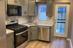 2625 Manton St, Philadelphia, PA 19146 - Photo 4