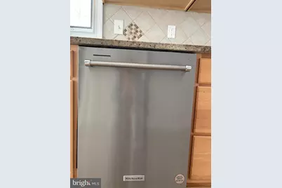 2434 E Cumberland Street, Philadelphia, PA 19125 - Photo 4