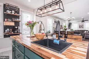 8027 Rowland, Philadelphia, PA 19136 - Photo 14