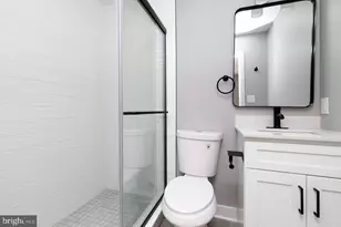 1725 W Thompson St, Philadelphia, PA 19121 - Photo 22