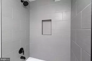 1725 W Thompson St, Philadelphia, PA 19121 - Photo 18