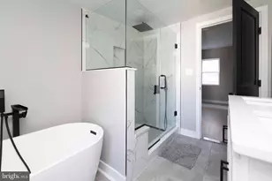 1725 W Thompson St, Philadelphia, PA 19121 - Photo 34