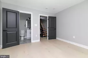 1725 W Thompson St, Philadelphia, PA 19121 - Photo 20