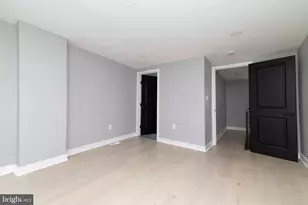 1725 W Thompson St, Philadelphia, PA 19121 - Photo 26