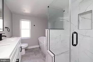 1725 W Thompson St, Philadelphia, PA 19121 - Photo 30