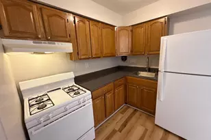 573 Allengrove St, Philadelphia, PA 19120 - Photo 8