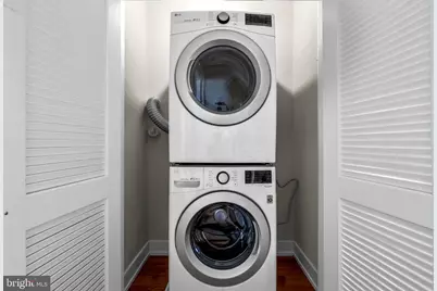 2521 Manton Street, Philadelphia, PA 19146 - Photo 6