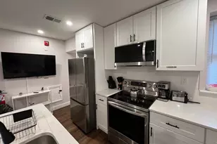 1985 N 63rd St, Philadelphia, PA 19151 - Photo 6