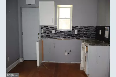 1508 N Myrtlewood Street, Philadelphia, PA 19121 - Photo 12