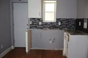 1508 N Myrtlewood St, Philadelphia, PA 19121 - Photo 12