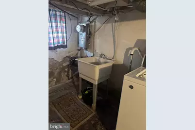 2417 S American Street, Philadelphia, PA 19148 - Photo 32