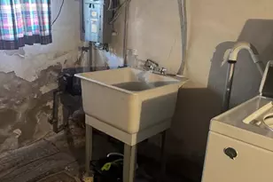 2417 S American St, Philadelphia, PA 19148 - Photo 32