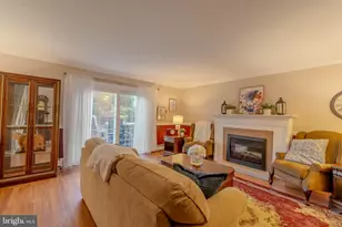 8202 Solly Pl, Philadelphia, PA 19111 - Photo 6