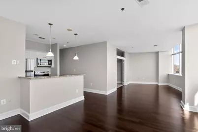 201 N 8th Street #512, Philadelphia, PA 19106 - Photo 2