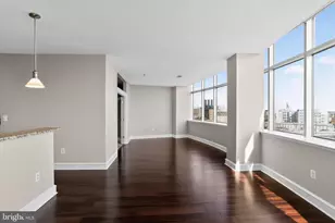 201 N 8th St, Philadelphia, PA 19106 - Photo 2