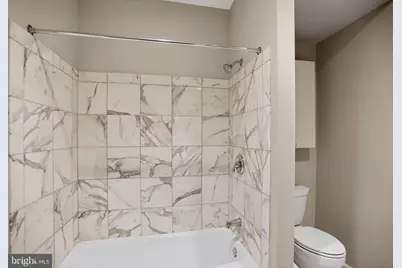 201 N 8th Street #512, Philadelphia, PA 19106 - Photo 22