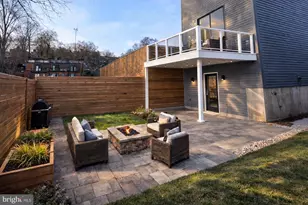 4748 Sheldon St, Philadelphia, PA 19127 - Photo 8