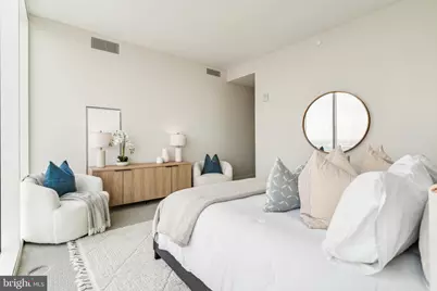 301 S Broad #2202, Philadelphia, PA 19107 - Photo 12