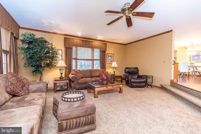 412 Forest Hills Avenue, Philadelphia, PA 19116 - Photo 12