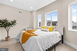 1032 S Randolph St, Philadelphia, PA 19147 - Photo 12