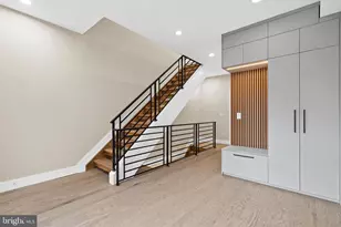 1031 S Fairhill St, Philadelphia, PA 19147 - Photo 4