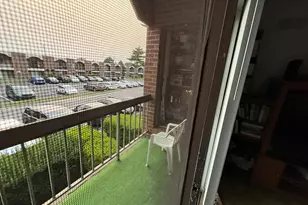 2727 Rhawn St, Philadelphia, PA 19152 - Photo 2