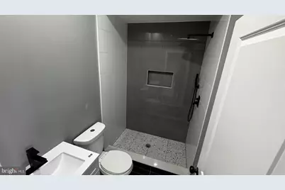 1837 S 22nd Street #B, Philadelphia, PA 19145 - Photo 6