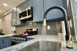 1636 S Bailey St, Philadelphia, PA 19145 - Photo 10