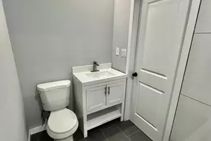 1636 S Bailey St, Philadelphia, PA 19145 - Photo 48