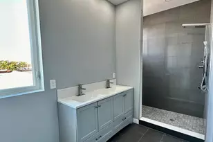 1636 S Bailey St, Philadelphia, PA 19145 - Photo 24