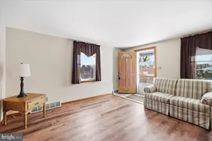 552 Overlook Rd, Philadelphia, PA 19128 - Photo 8