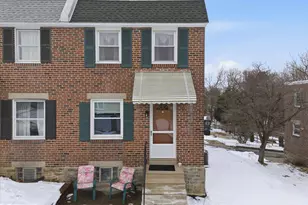 552 Overlook Rd, Philadelphia, PA 19128 - Photo 2