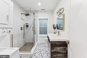 2504 E York St, Philadelphia, PA 19125 - Photo 18