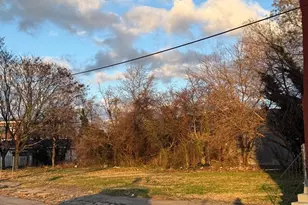 2427 N 10th St, Philadelphia, PA 19133 - Photo 2