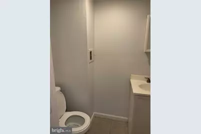 2427 N 10th Street #B, Philadelphia, PA 19133 - Photo 14