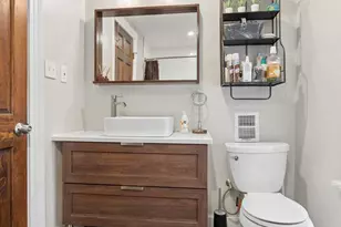 4420 Locust St, Philadelphia, PA 19104 - Photo 12