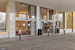 2401 Pennsylvania Ave, Philadelphia, PA 19130 - Photo 20