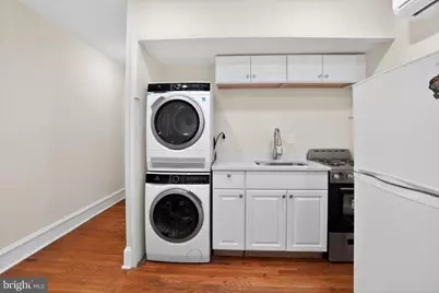 257 S 21st Street #3R, Philadelphia, PA 19103 - Photo 4