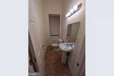 2622 Poplar Street #1, Philadelphia, PA 19130 - Photo 4