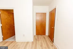 1411-5 Walnut St, Philadelphia, PA 19102 - Photo 14