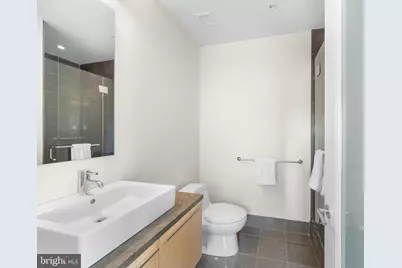 210 W Washington Square #6SW, Philadelphia, PA 19106 - Photo 38