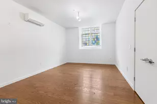 2321 Fitzwater St, Philadelphia, PA 19146 - Photo 8