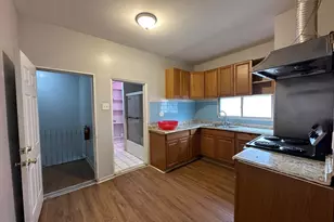 2215 S 7th St, Philadelphia, PA 19148 - Photo 2