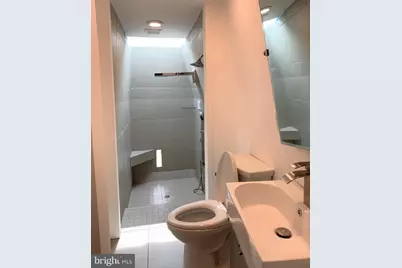 2018 Waverly Street, Philadelphia, PA 19146 - Photo 22