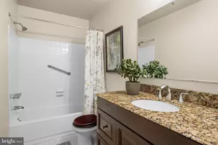 214 N 22nd St, Philadelphia, PA 19103 - Photo 26